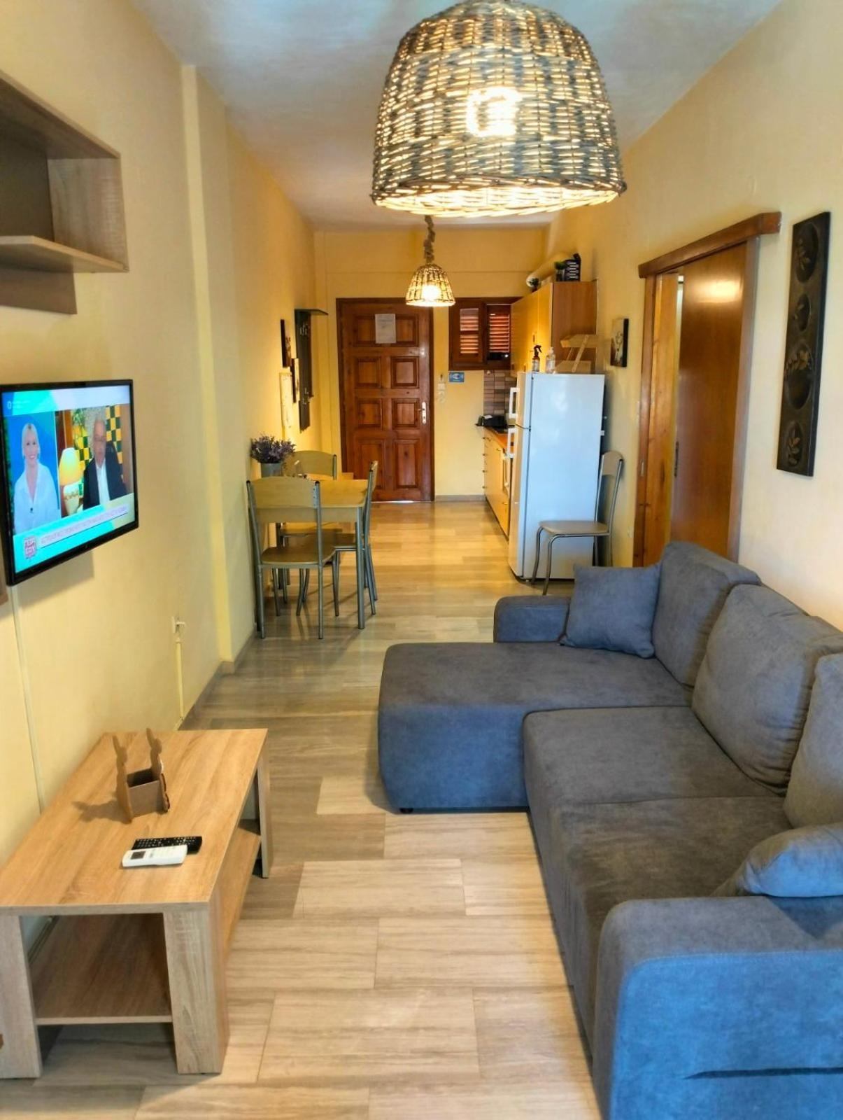 Helens Apartment Толон Экстерьер фото